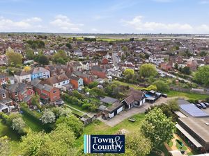 LADYSMITH AVENUE- click for photo gallery